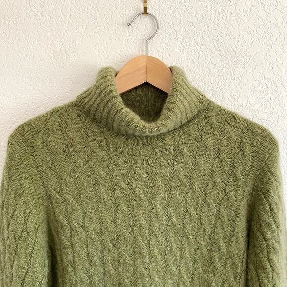 Charter Club 100% Cashmere Cable Knit Turtleneck Sweater Green Soft Cozy Small - Picture 1 of 6